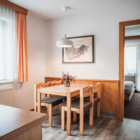 Garni Romantika Hotel Sankt Leonhard im Pitztal