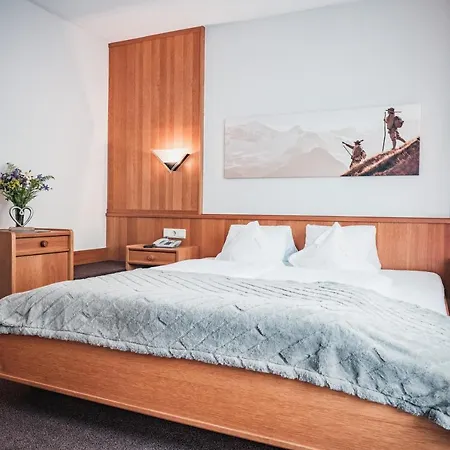 Garni Romantika Hotel 3*