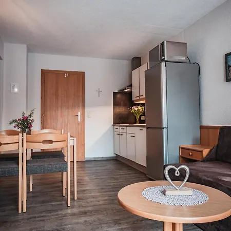 Garni Romantika Hotel Sankt Leonhard im Pitztal