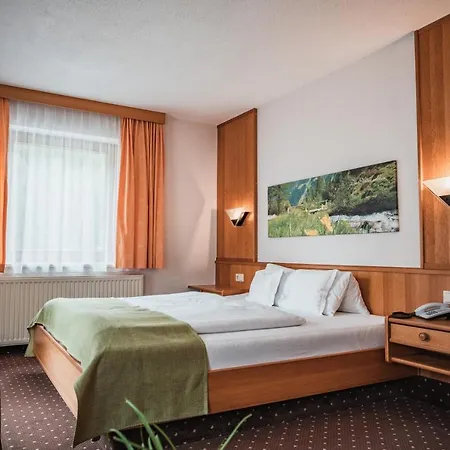 Garni Romantika Sankt Leonhard im Pitztal