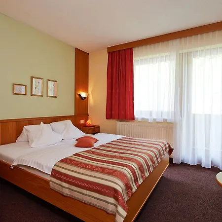 Garni Romantika Sankt Leonhard im Pitztal