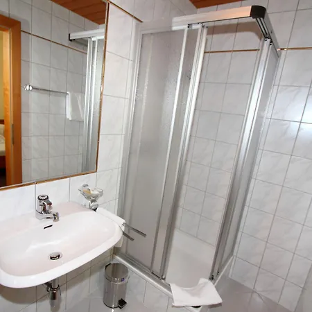 Hotel Garni Romantika Sankt Leonhard im Pitztal