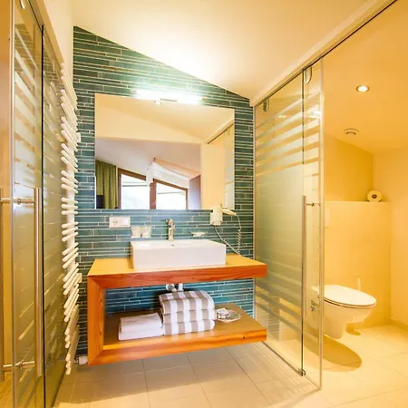 Garni Romantika Hotel 3*