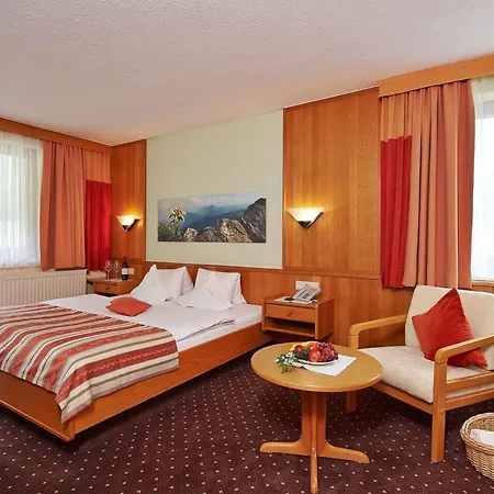 Garni Romantika Hotel Sankt Leonhard im Pitztal