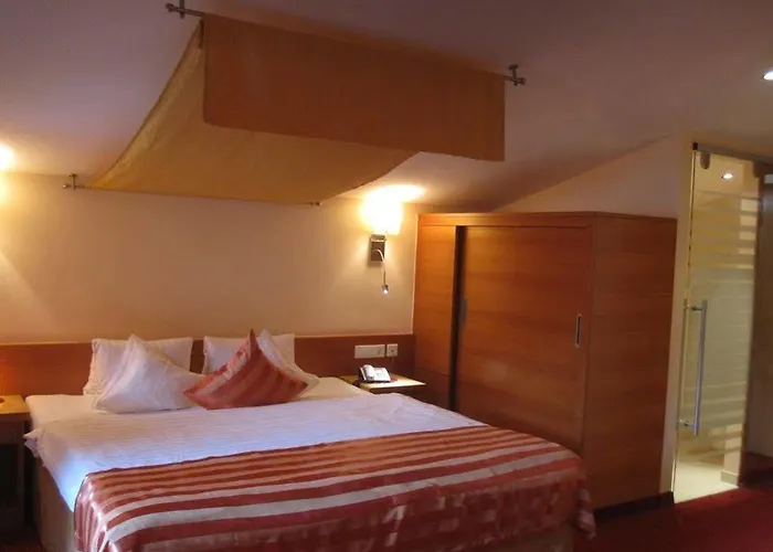 Garni Romantika Hotel 3*