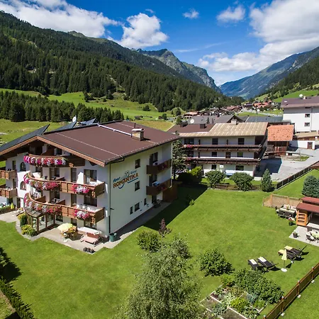 Garni Romantika Hotel 3*