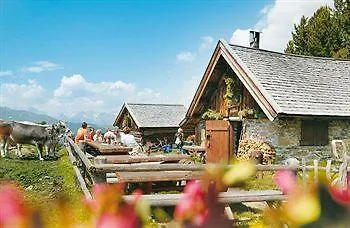 Hotel Garni Romantika Sankt Leonhard im Pitztal