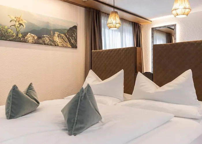 Garni Romantika Hotel Sankt Leonhard im Pitztal