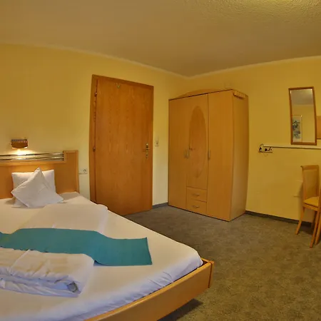 Hotel Garni Romantika 3*