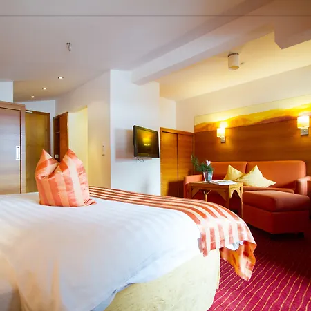 Garni Romantika Hotel 3*