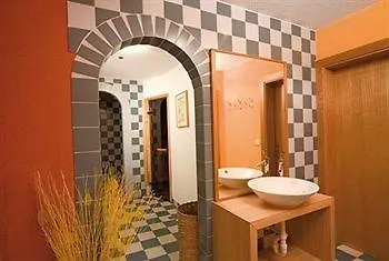 Garni Romantika Hotel St. Leonhard im Pitztal